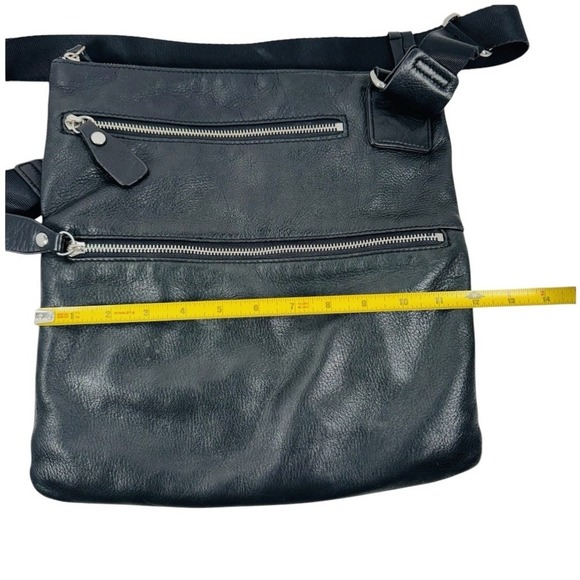 Margot Genuine Leather Crossbody Bag Adjustable Strap Black OS 2 Zip Pockets - Picture 6 of 12